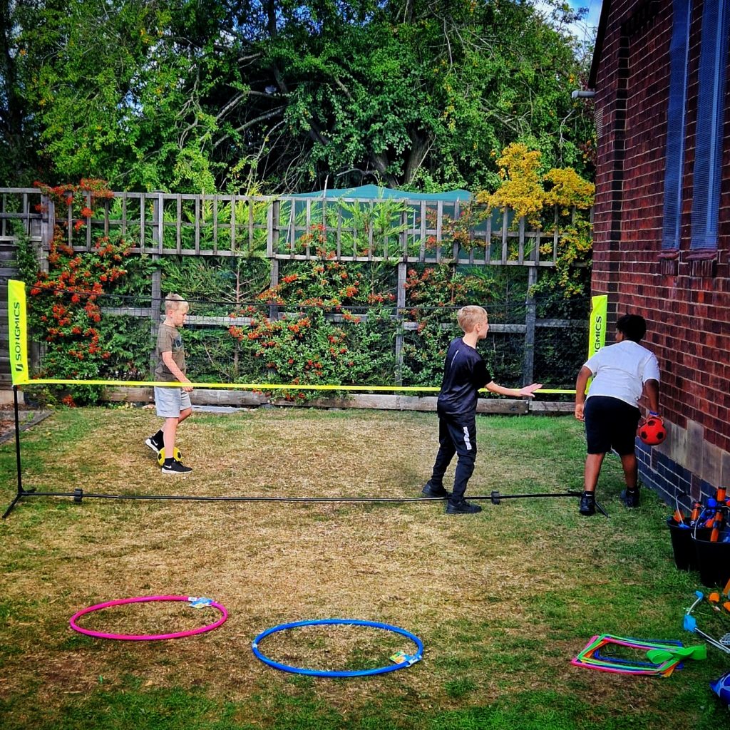 Outdoor activities with Flourish and thrive HAF